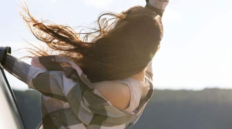 Noleggio auto in aeroporto: perché è la scelta più comoda per visitare una zona in autonomia