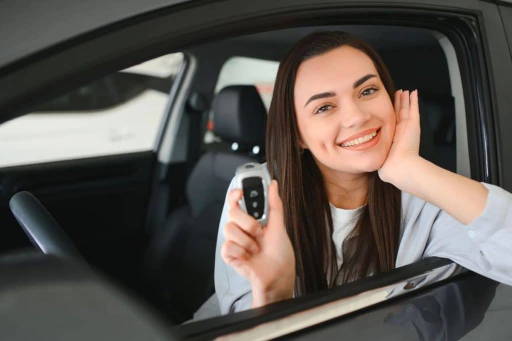 Come funziona il noleggio auto a breve termine nel 2026? 1 Progetto senza titolo 1